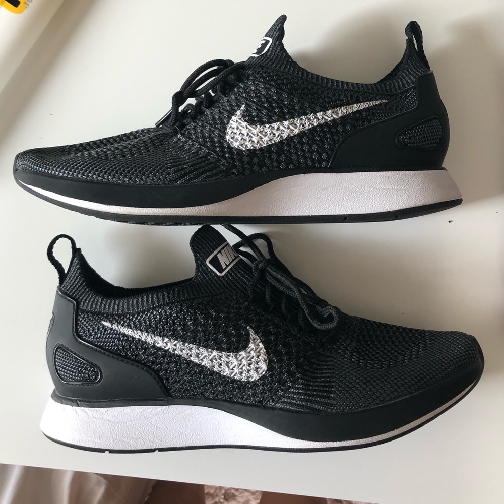 Nike FlyKnit Racer